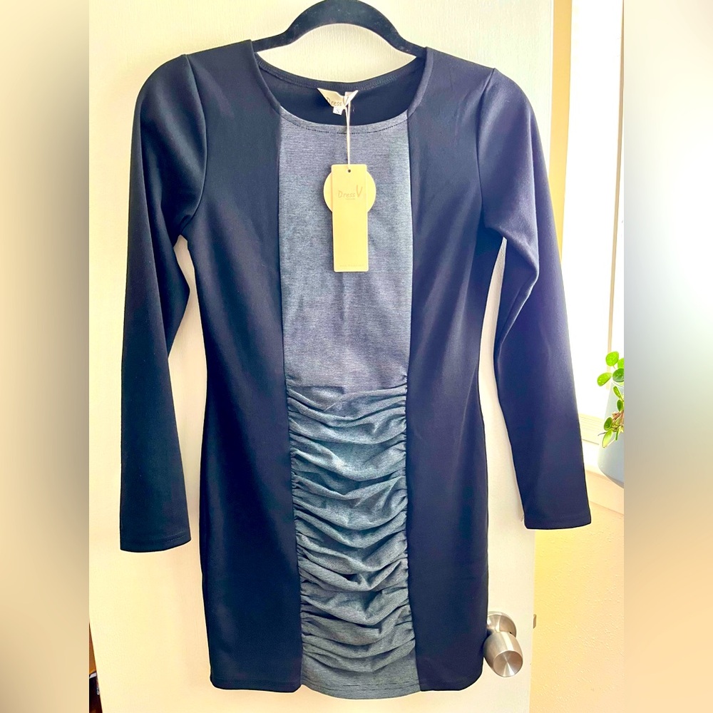 NEW DressV Women’s LBD, size Small, Ruffled Detail.